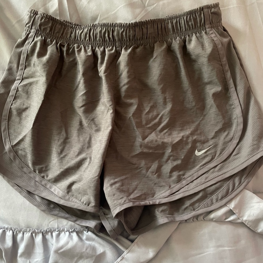 Women’s Nike Tempo Running Shorts
